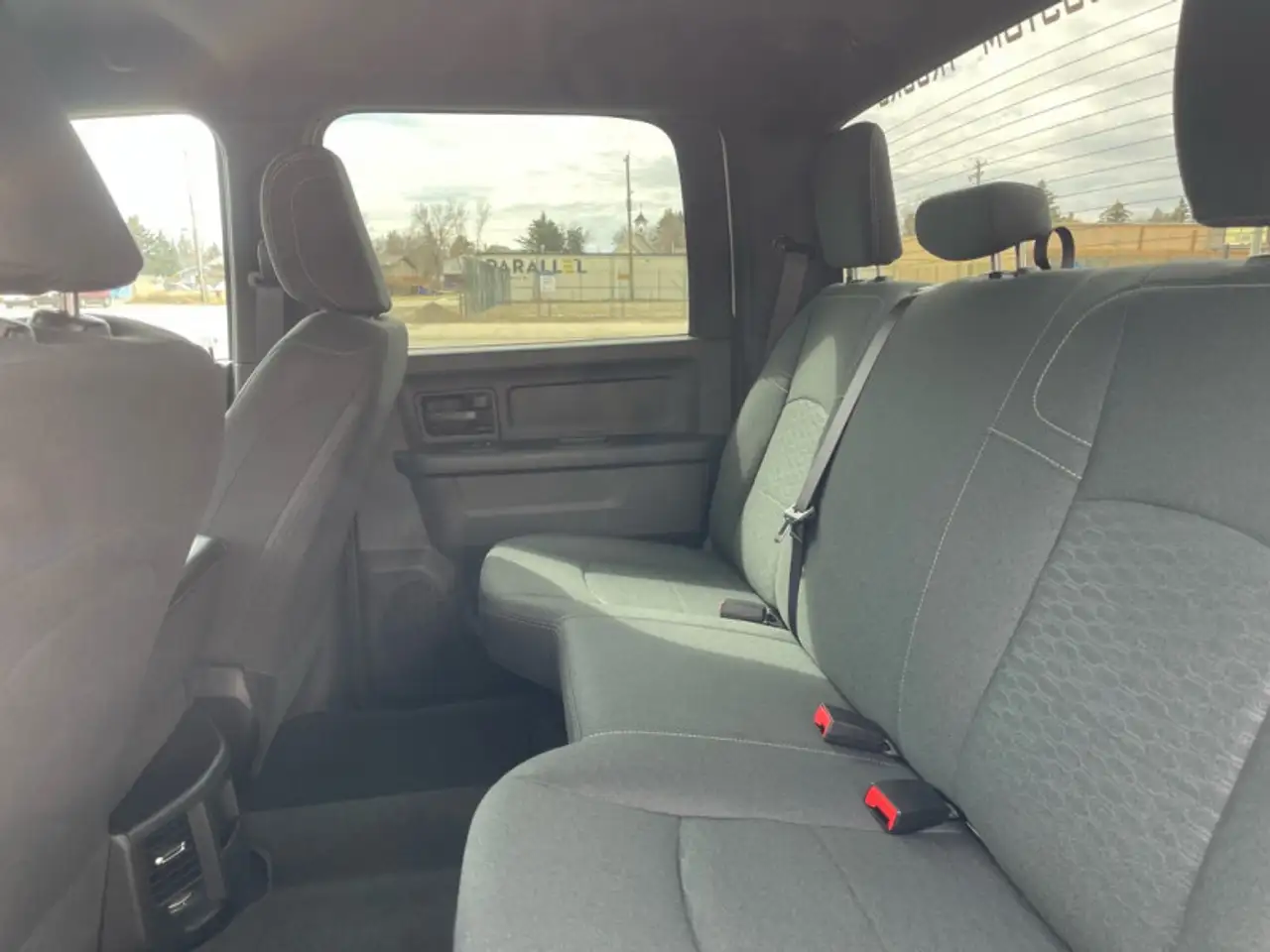 RAM 2500 снимка RAM 2500