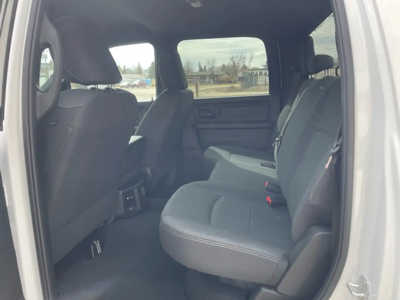 RAM 2500 снимка RAM 2500