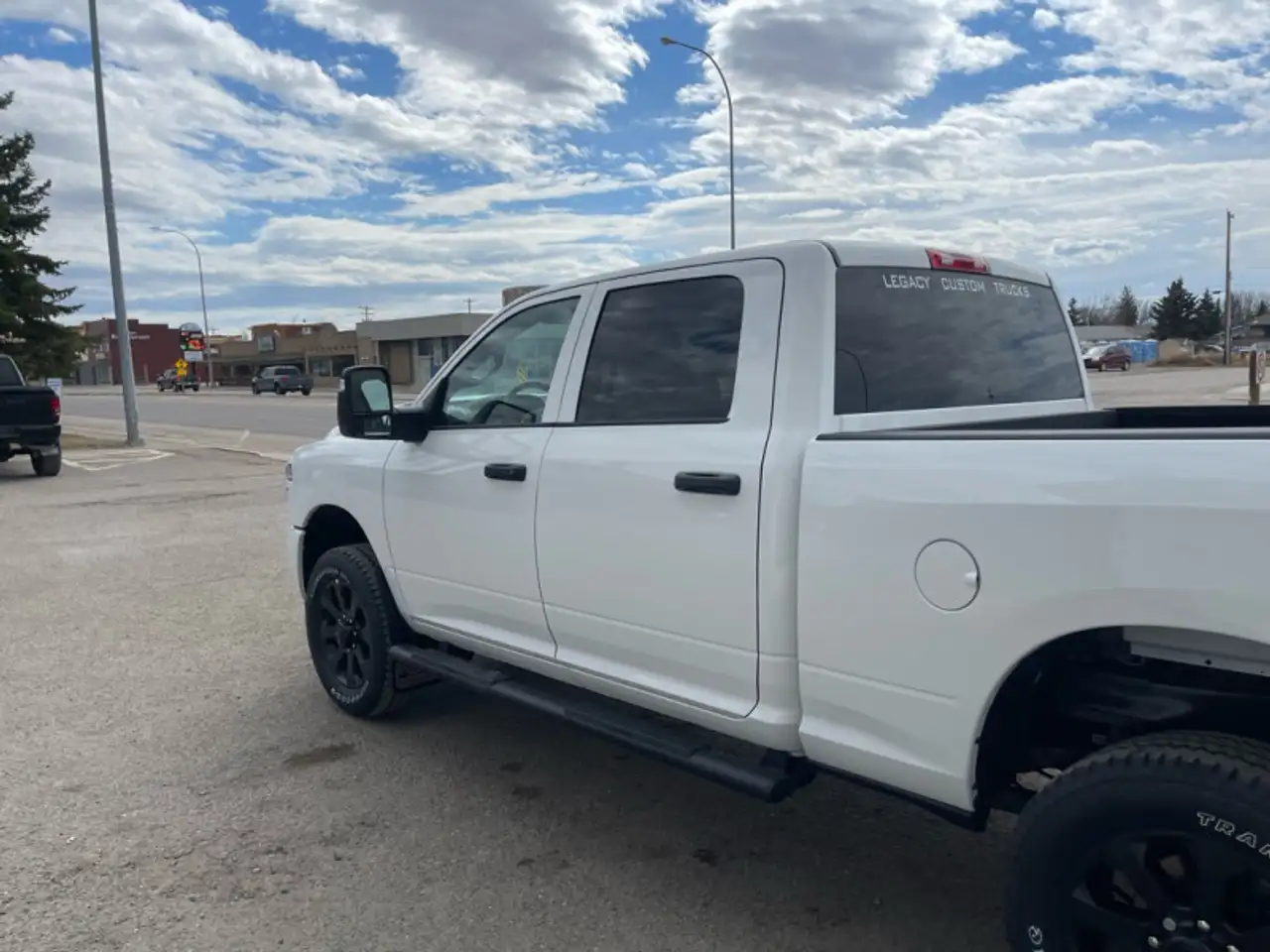 RAM 2500 снимка RAM 2500