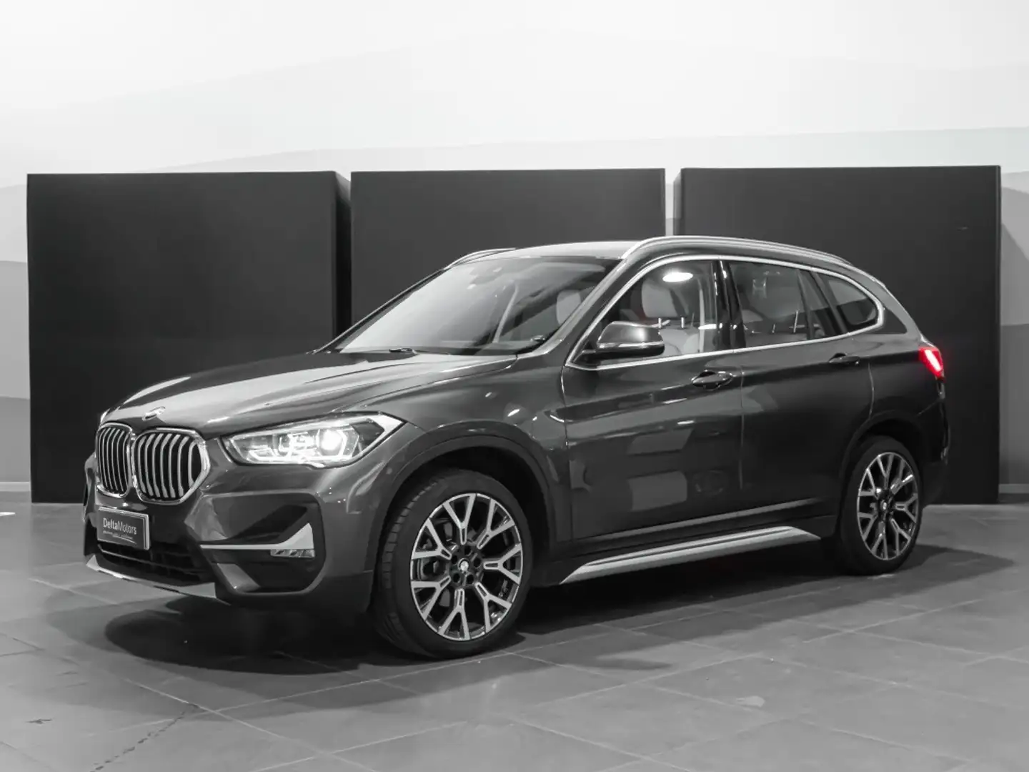 BMW X1 xdrive18d xLine Plus auto Grigio - 1
