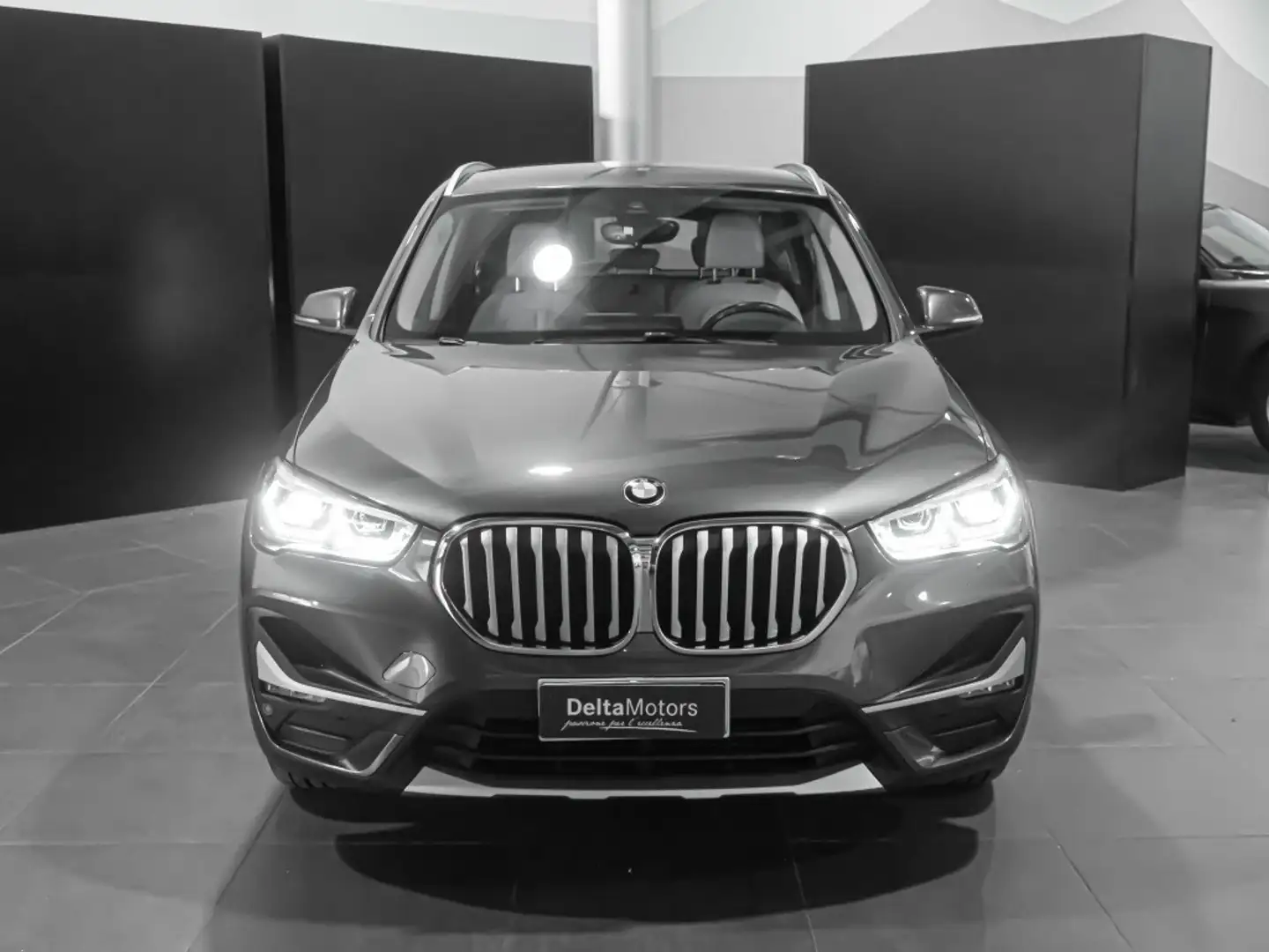 BMW X1 xdrive18d xLine Plus auto Grigio - 2