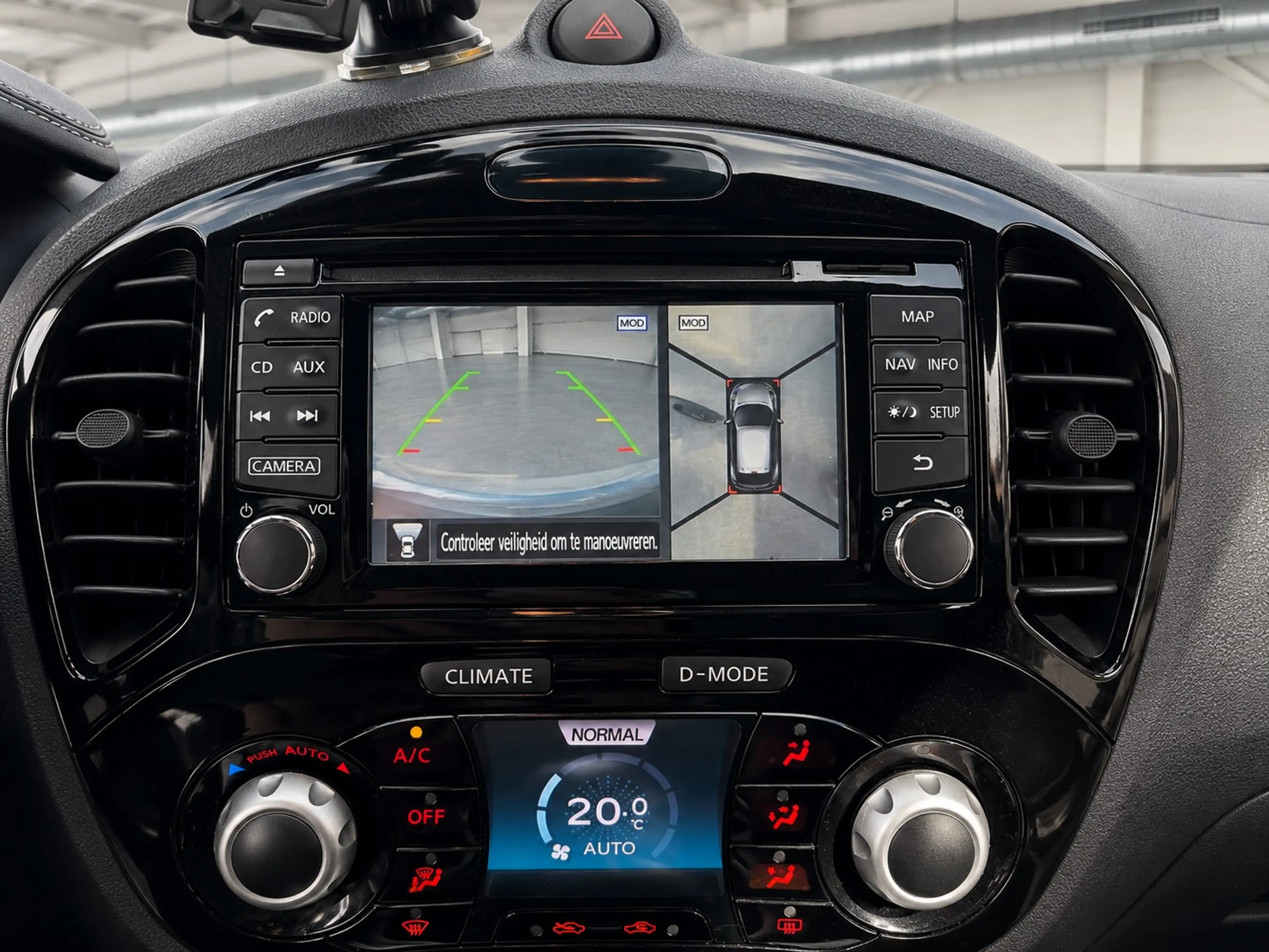 Nissan Juke Juke 1.2 DIG-T 2WD N-Connecta — photo 13