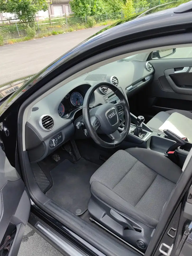 Audi A3 A3 2.0 TDI Sportback DPF Ambition Schwarz - 2