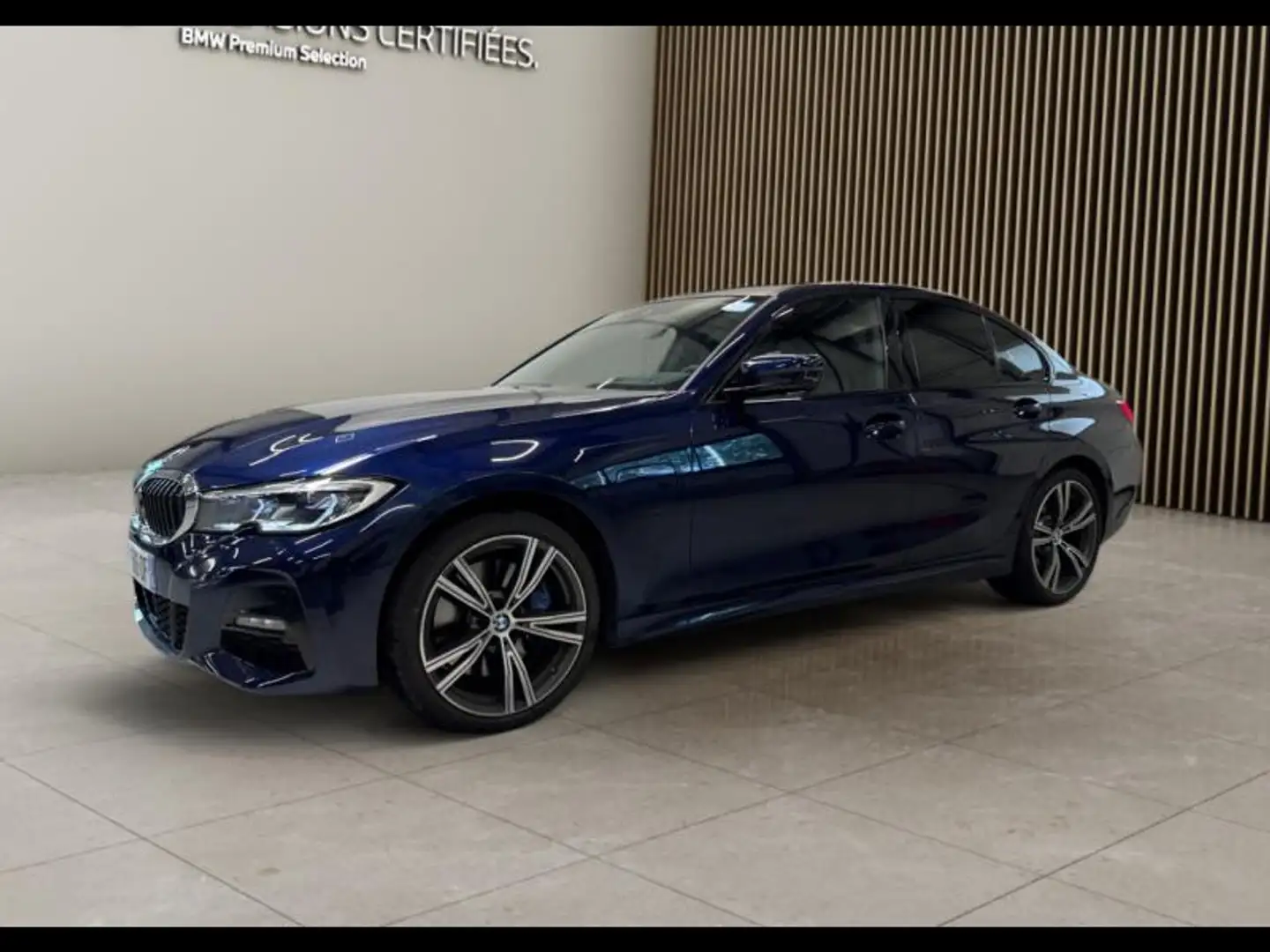 BMW 330 330eA xDrive 292ch M Sport Bleu - 1