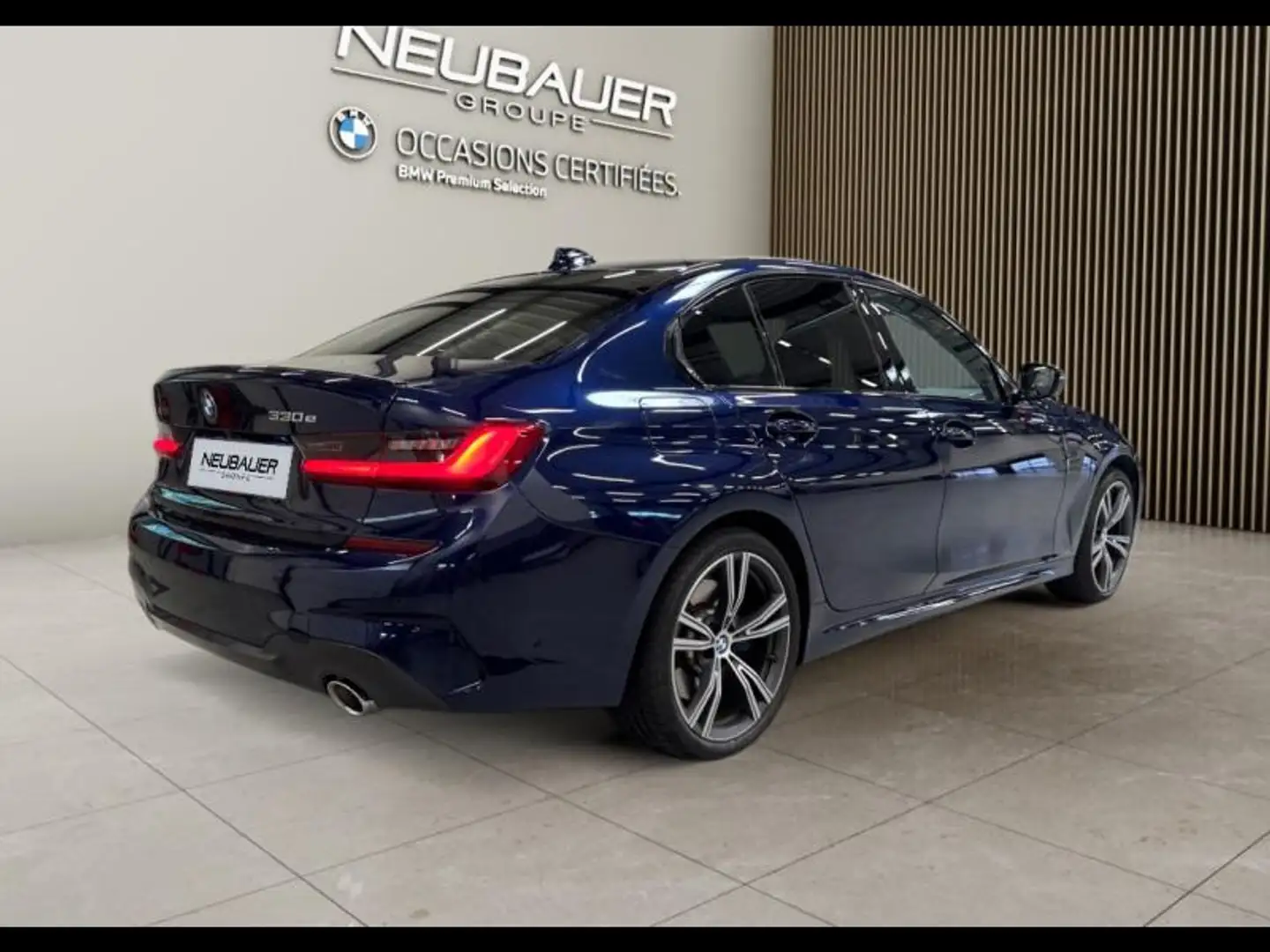 BMW 330 330eA xDrive 292ch M Sport Bleu - 2