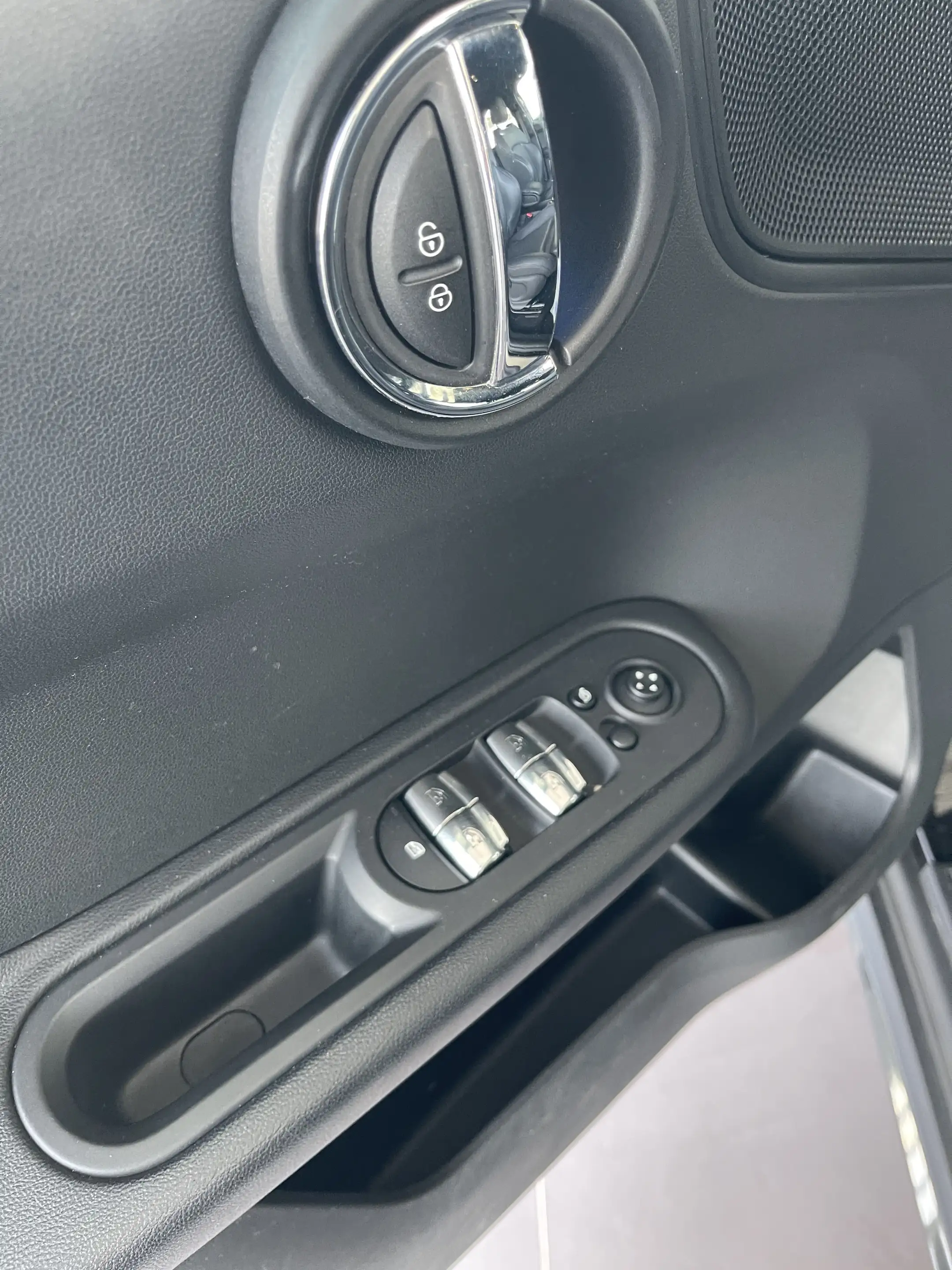 MINI Cooper D Countryman 2.0 DA *** GARANTIE + LED + GPS PRO + CUIR *** — photo 15