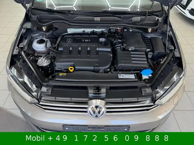 Volkswagen Golf view 11