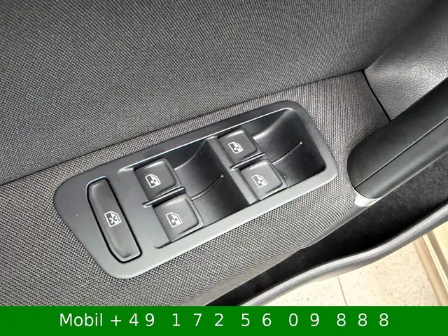 Volkswagen Golf view 14