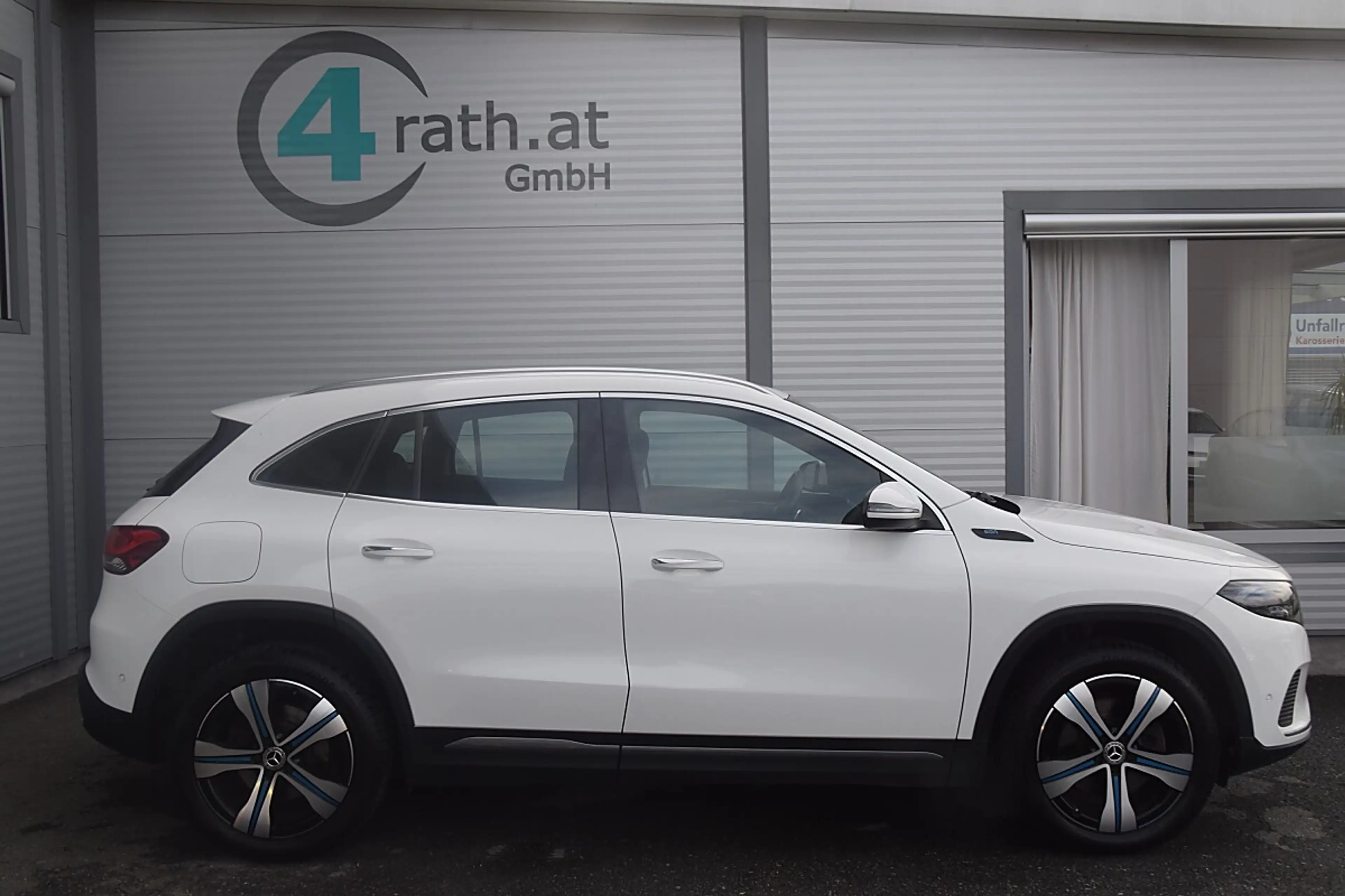 Mercedes-Benz EQA 250 66,5 kWh Aut. LED/NAVI/RFK / NETTO: 23.650 € — photo 6