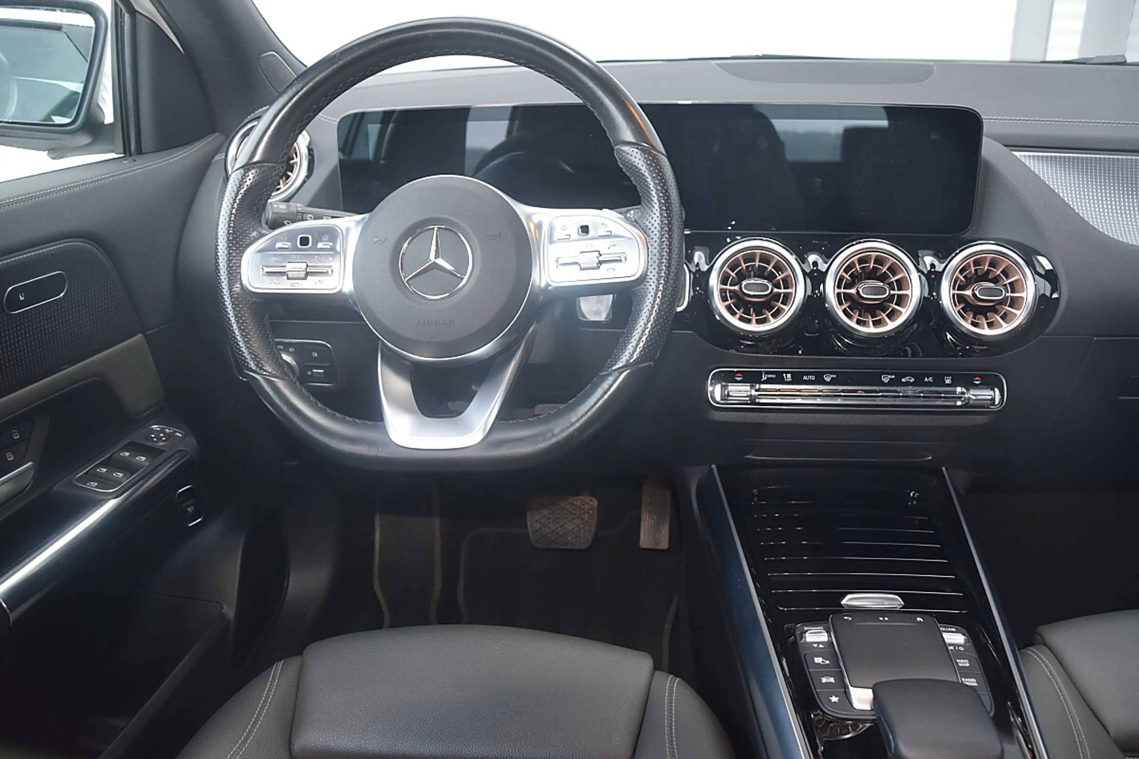 Mercedes-Benz EQA 250 66,5 kWh Aut. LED/NAVI/RFK / NETTO: 23.650 € — photo 10