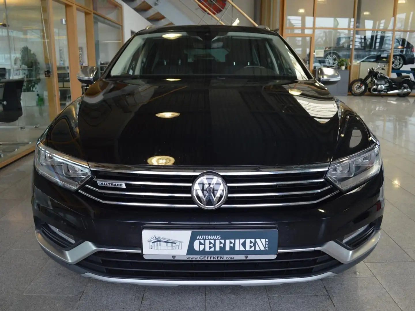 Volkswagen Passat Alltrack 2.0 TDI SCR 4Motion (BMT), AHK! Noir - 2