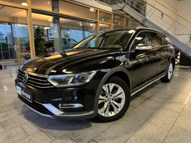 Volkswagen Passat Alltrack 2.0 TDI SCR 4Motion (BMT), AHK!