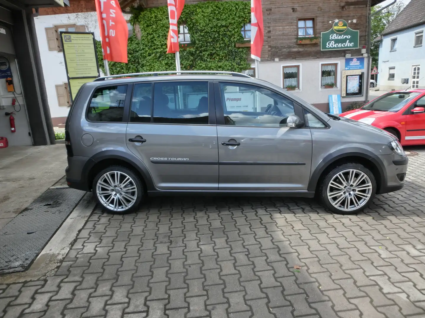 Volkswagen Cross Touran CrossTouran Grau - 2