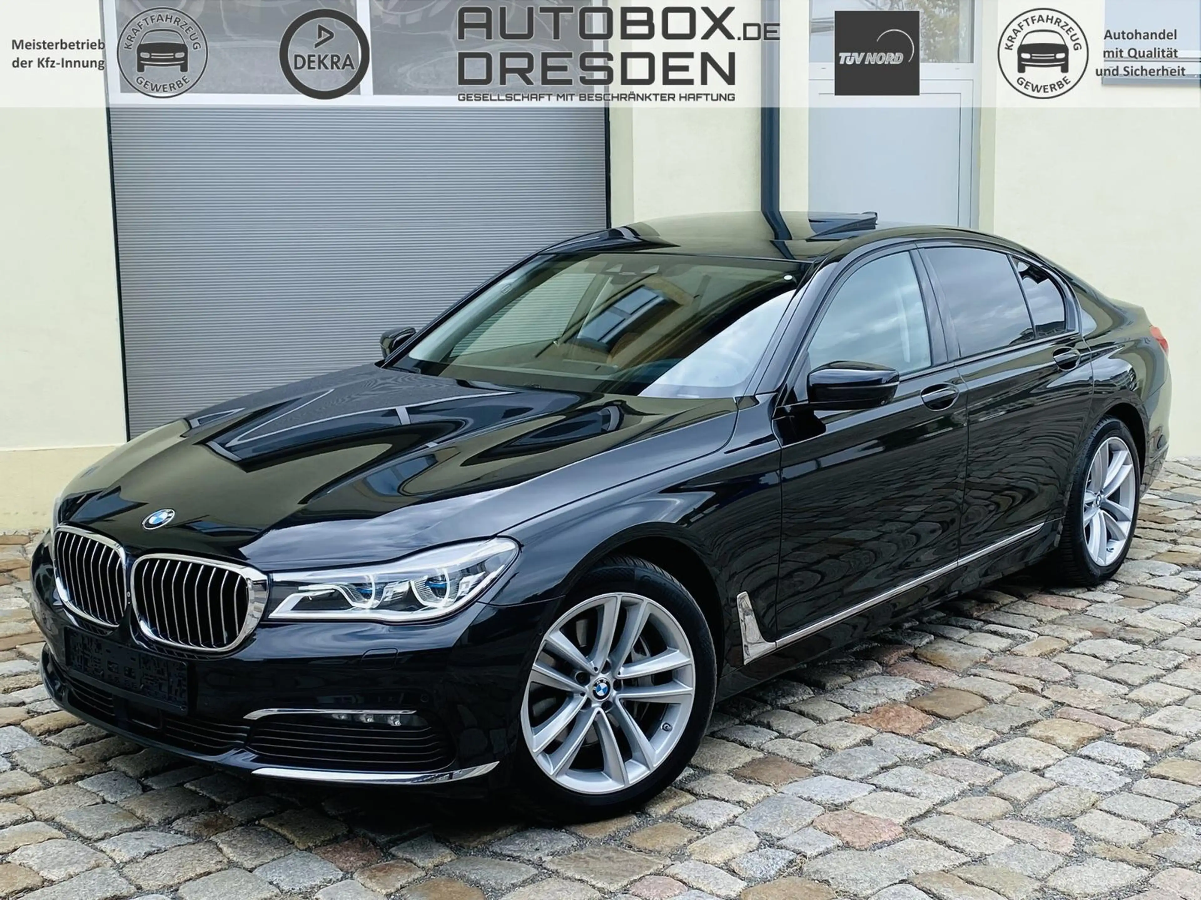 BMW 740 d xDrive Shadow-Line +CARPLAY+HUD+LASER+360°+