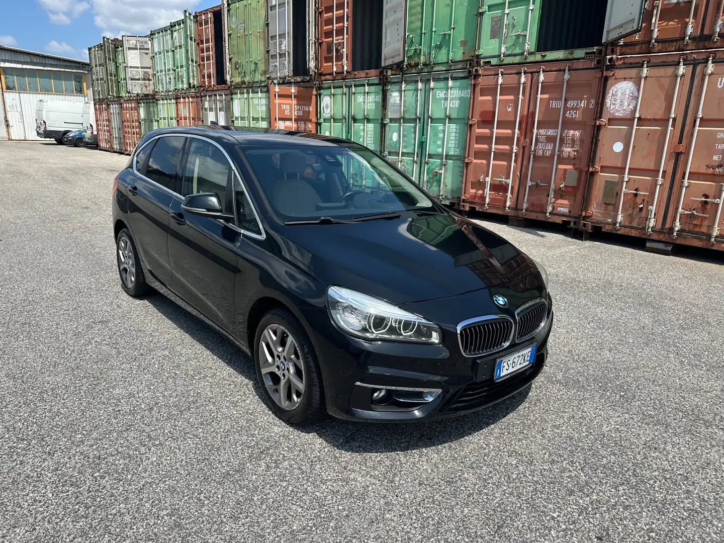 BMW 218 218d tourer Advantage 100 MILA KM Gris - 1