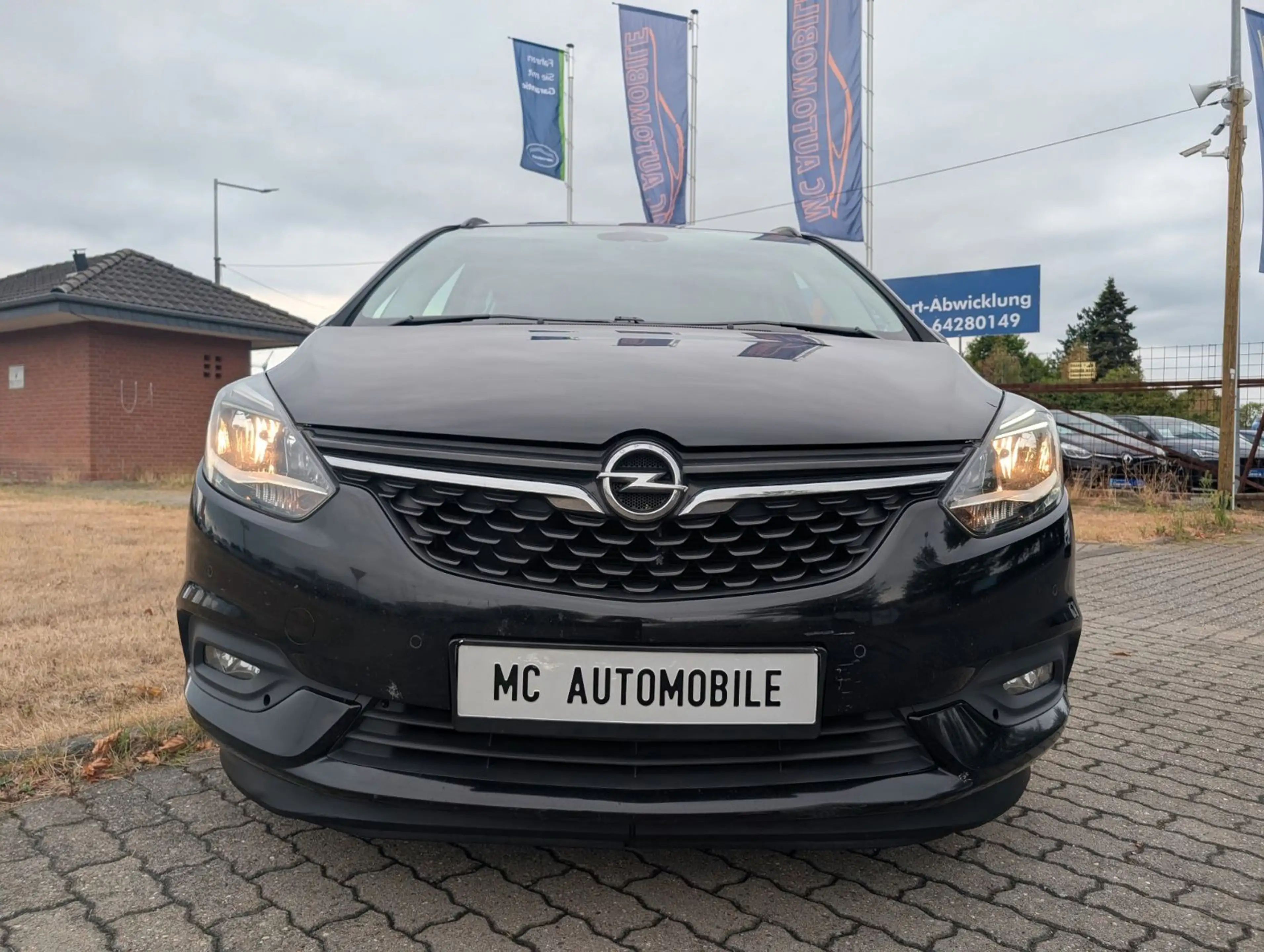 Opel Zafira Tourer Active*AUTOMATIK*KAMERA*PDC V-H — photo 8