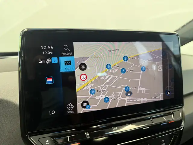 Volkswagen ID.3 view 15