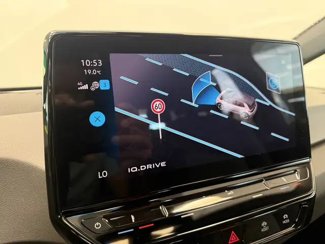 Volkswagen ID.3 view 13