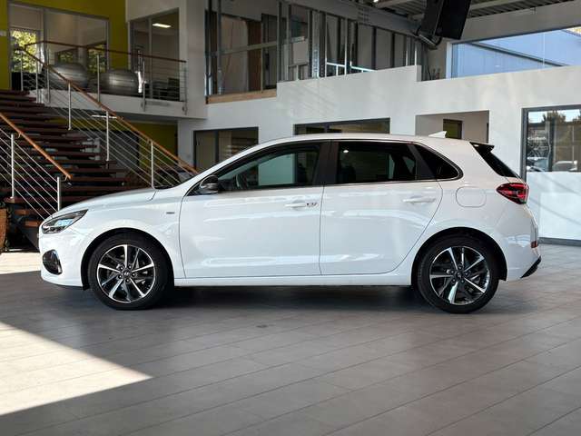 Hyundai i30 Select*LED*Sitzbelüft*RFK*