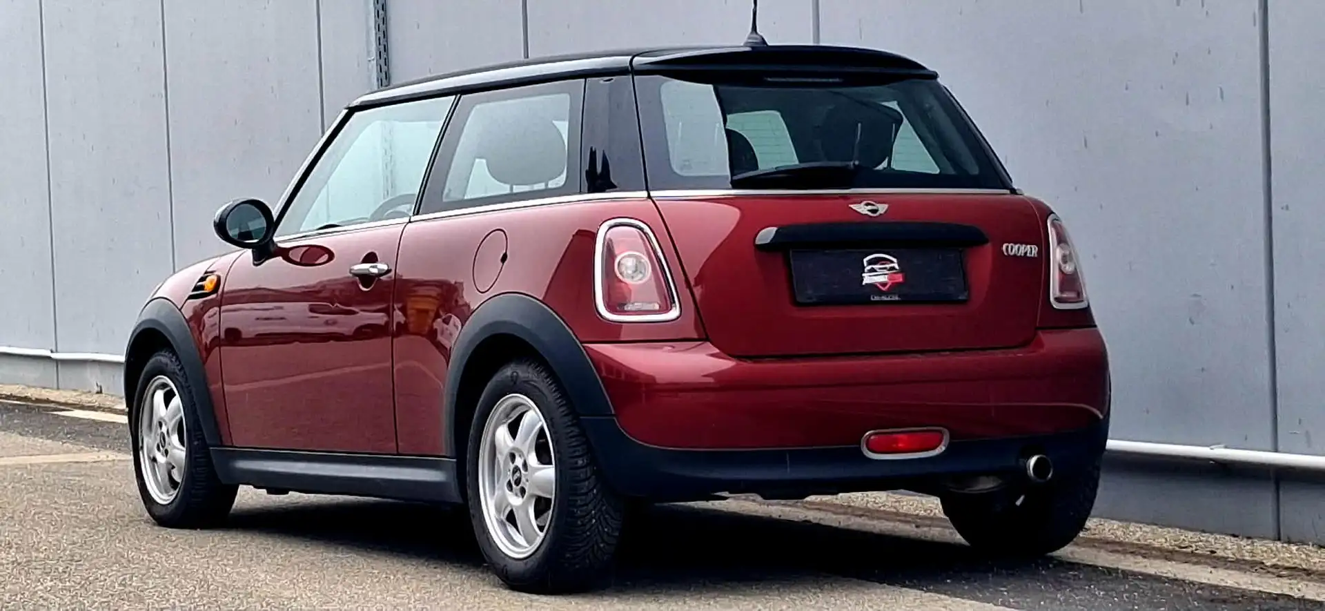 MINI Cooper MINI COOPER 1,6 Pickerl 3/2027+4 Rot - 2