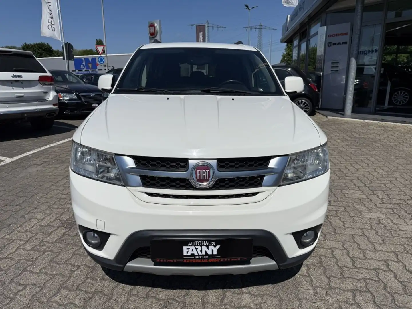 Fiat Freemont 2.0 Multijet 16V DPF Automatik Allrad Lounge Weiß - 2