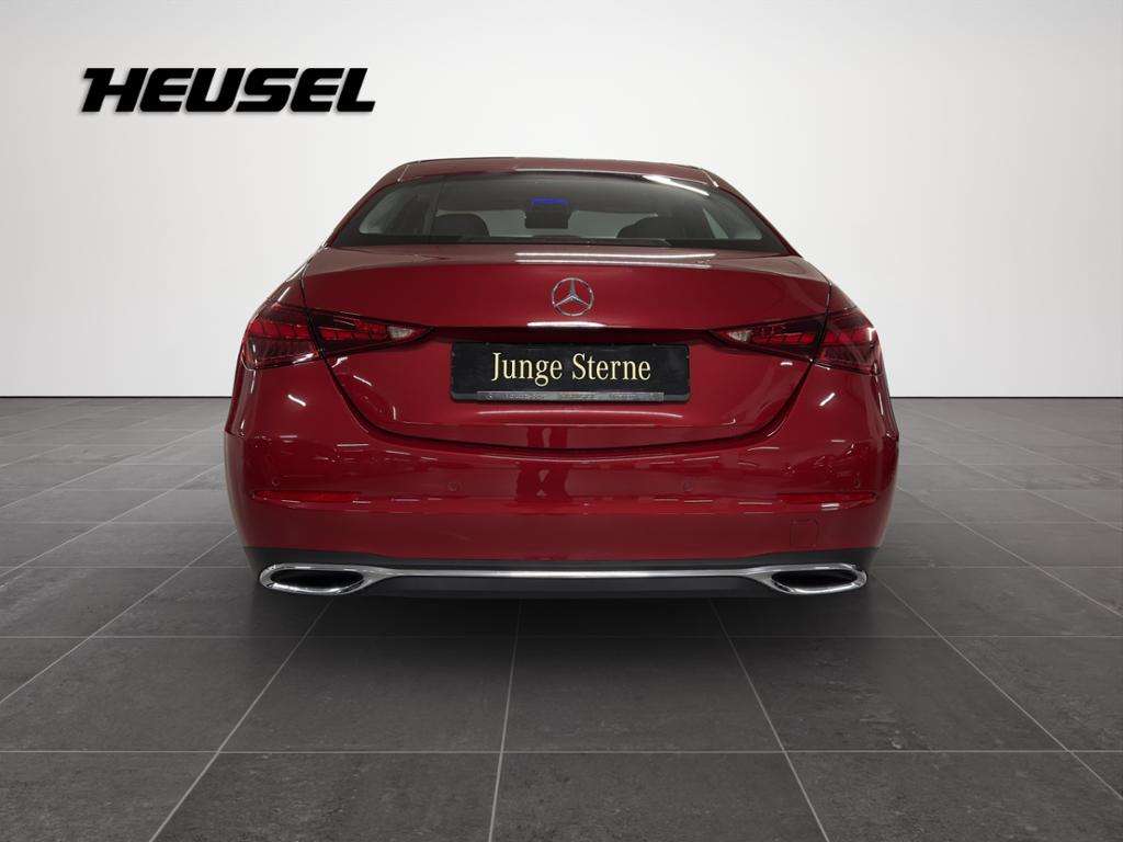Mercedes-Benz C 180