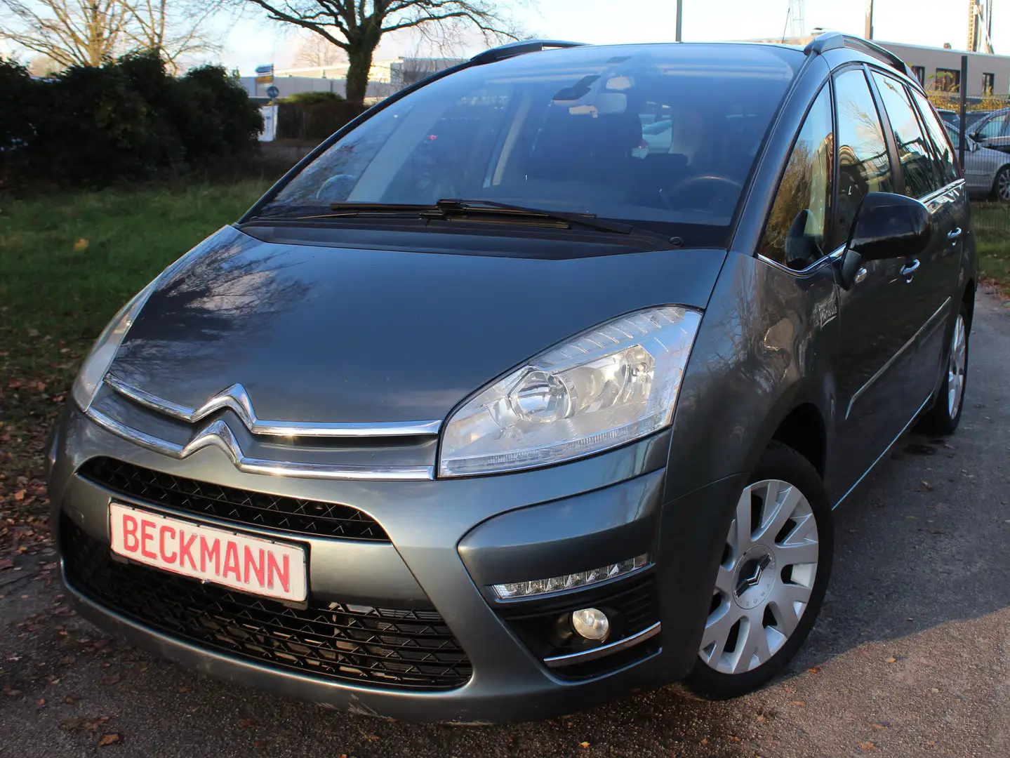 Citroen Grand C4 Picasso Selection Grau - 1