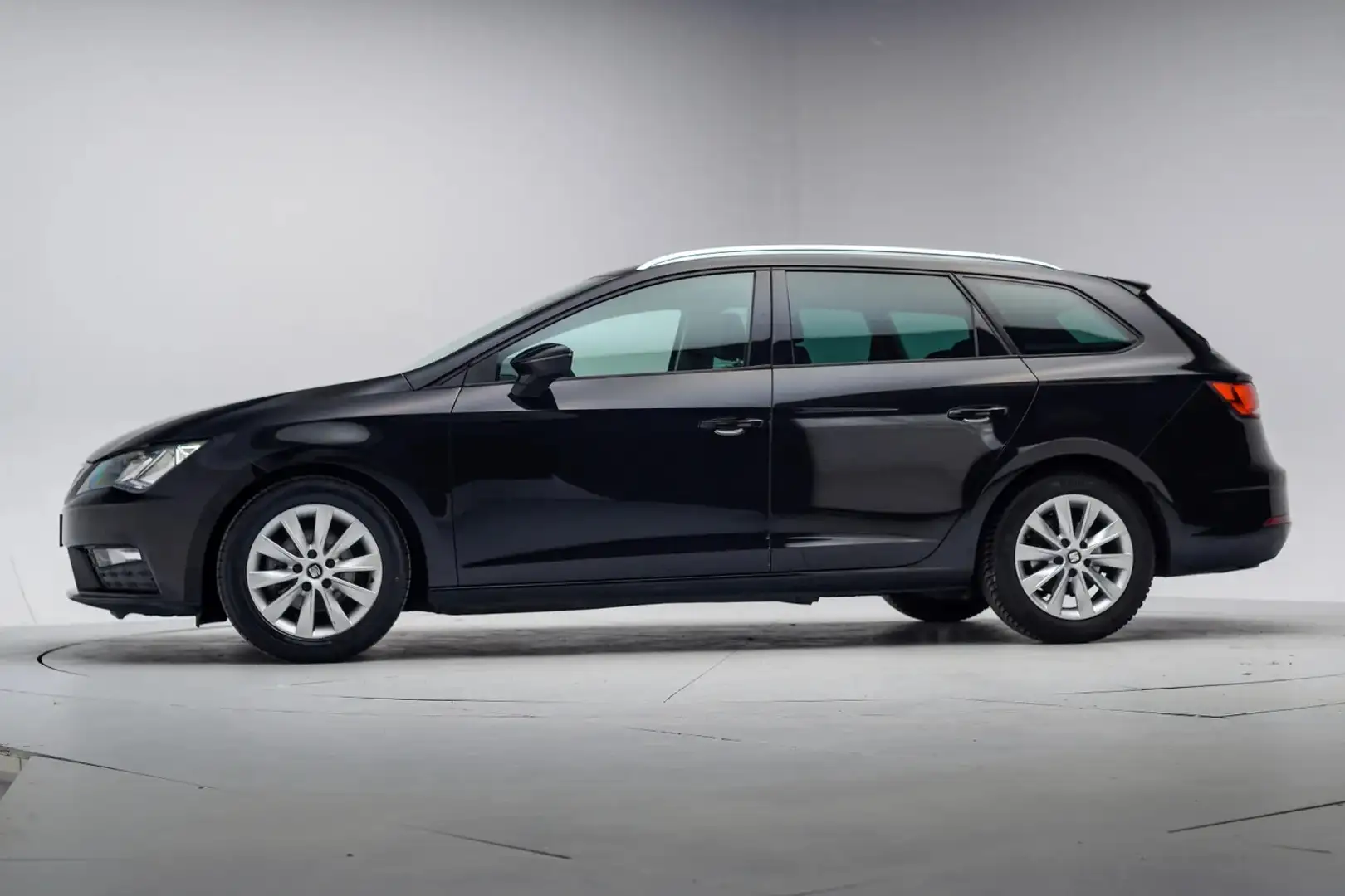 SEAT Leon ST 1.0 EcoTSI Style Business Intense Aut. [ Navi A Noir - 2