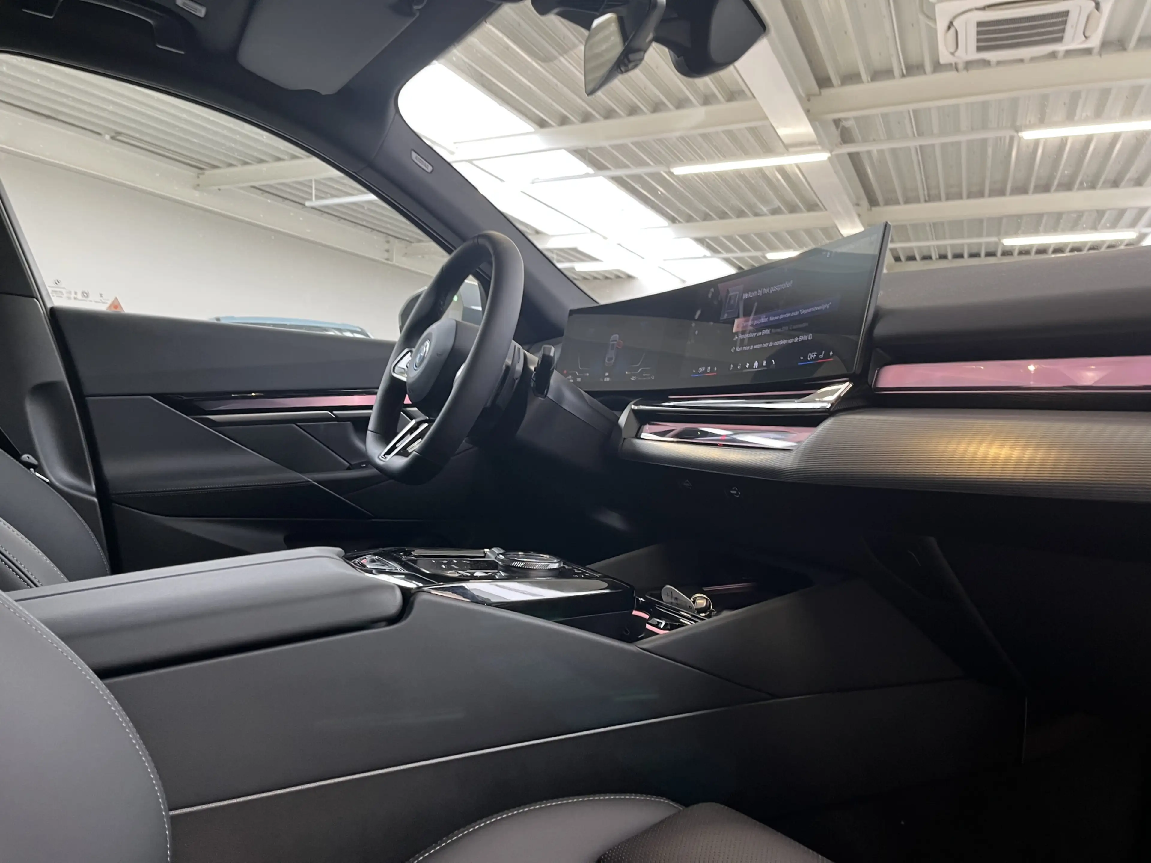 BMW 530 5-serie Touring 530e M-Sport Pro | Trekhaak | 21" — photo 10