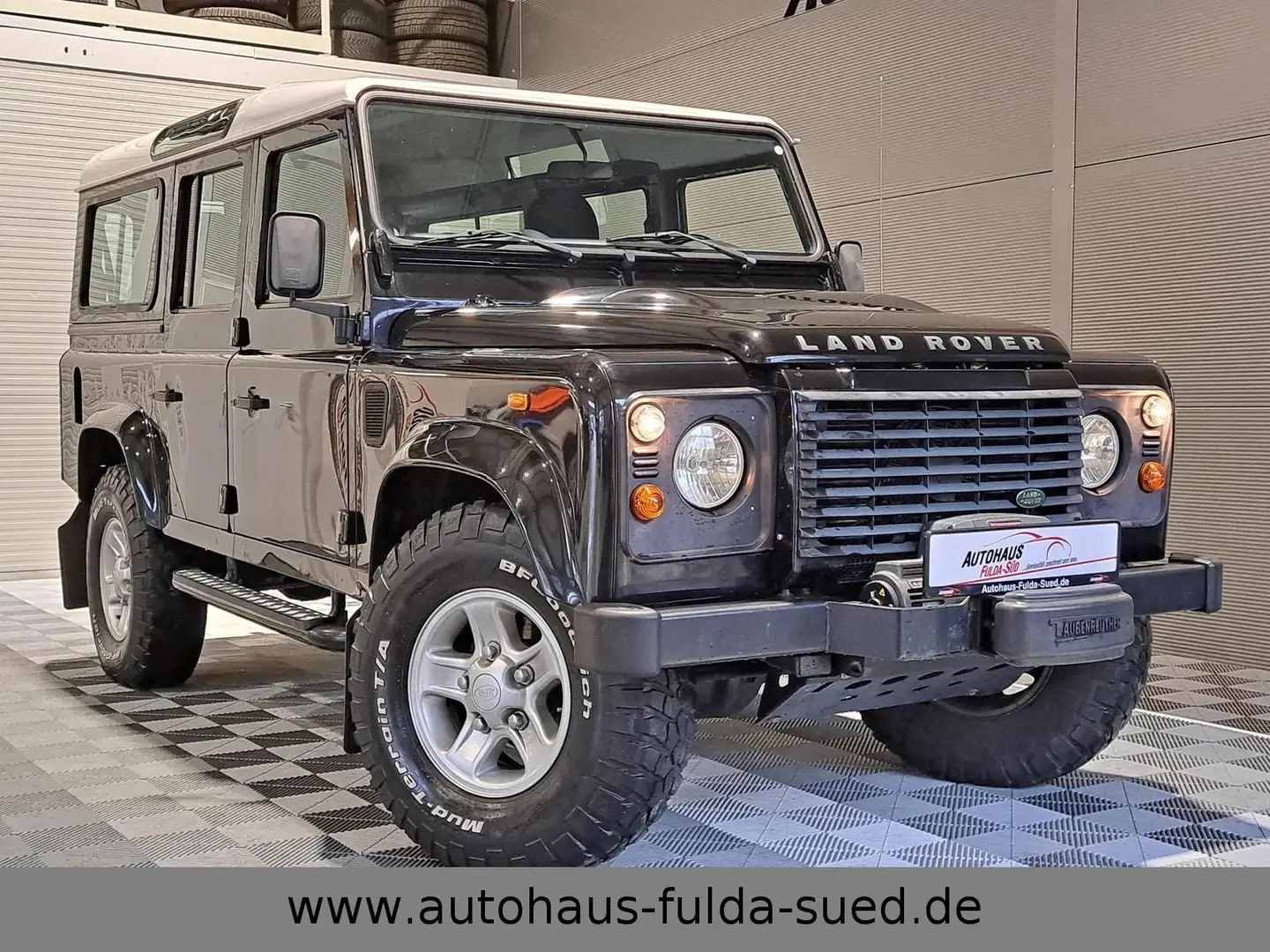 Land Rover Defender 110 S Station Wagon°Diff-Sperre°Seilwin crna - 1