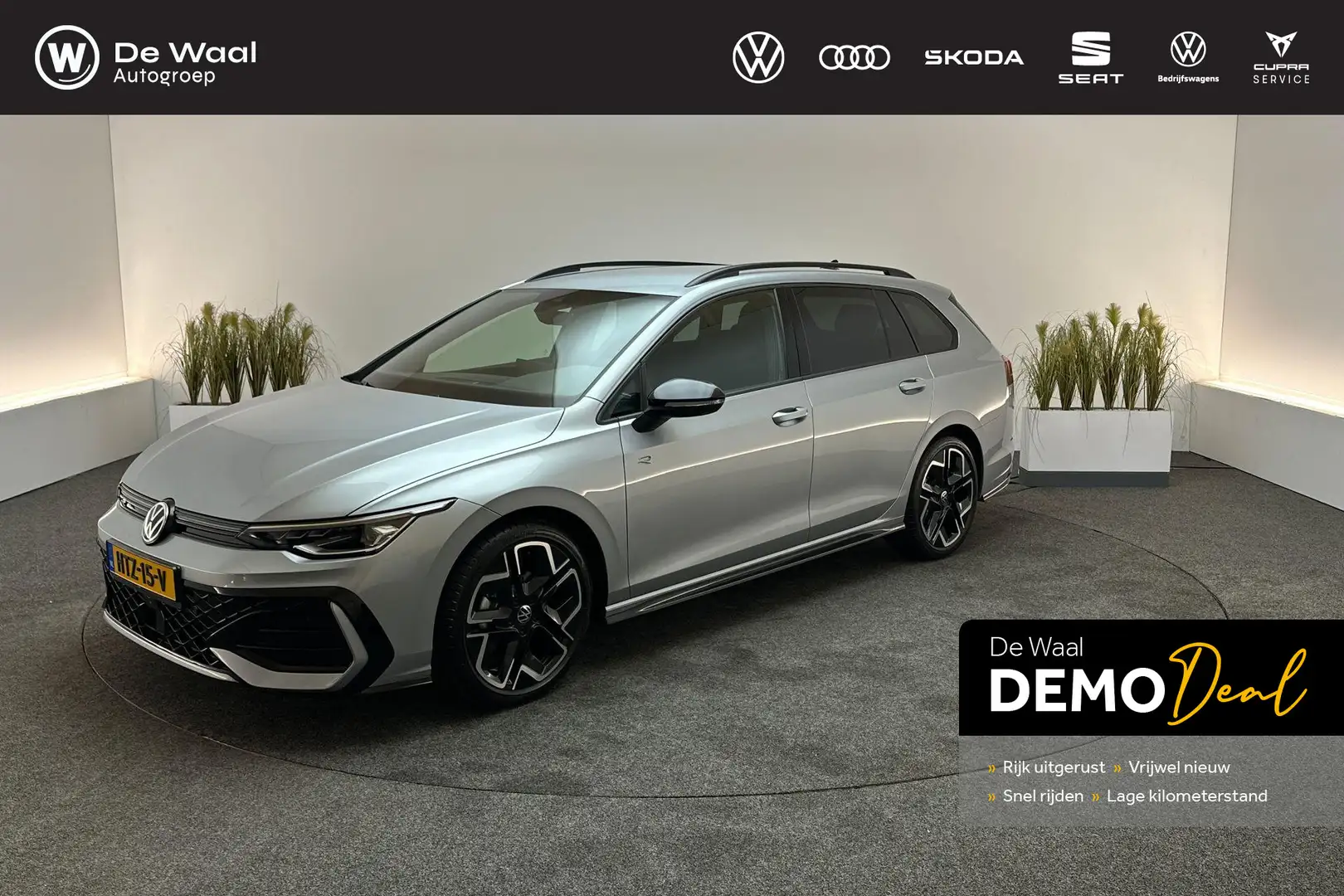 Volkswagen Golf Variant R-Line-Edition 1.5 eTSI 115pk DSG | Black Style Pa Zilver - 1