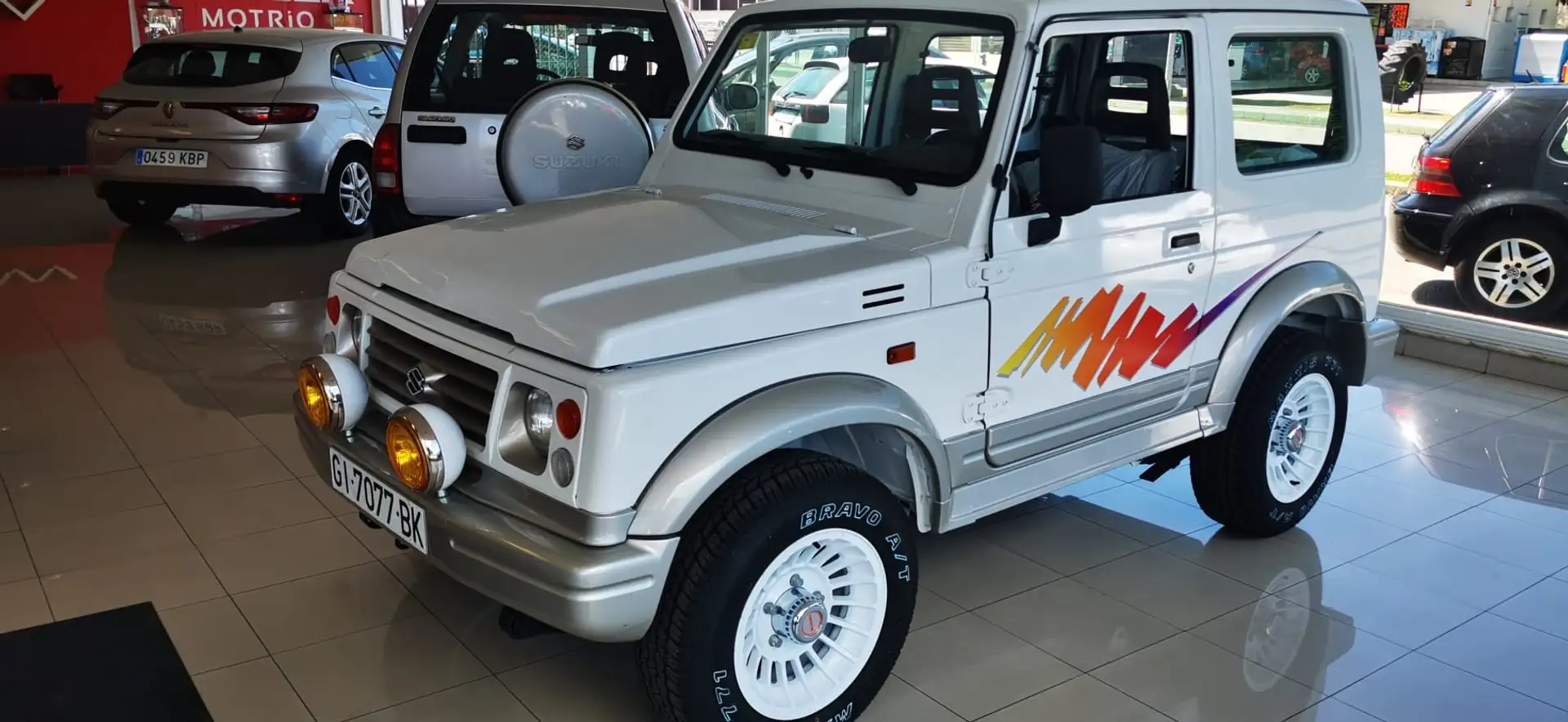 Suzuki Samurai 1.3 Techo Metálico Lujo - 1