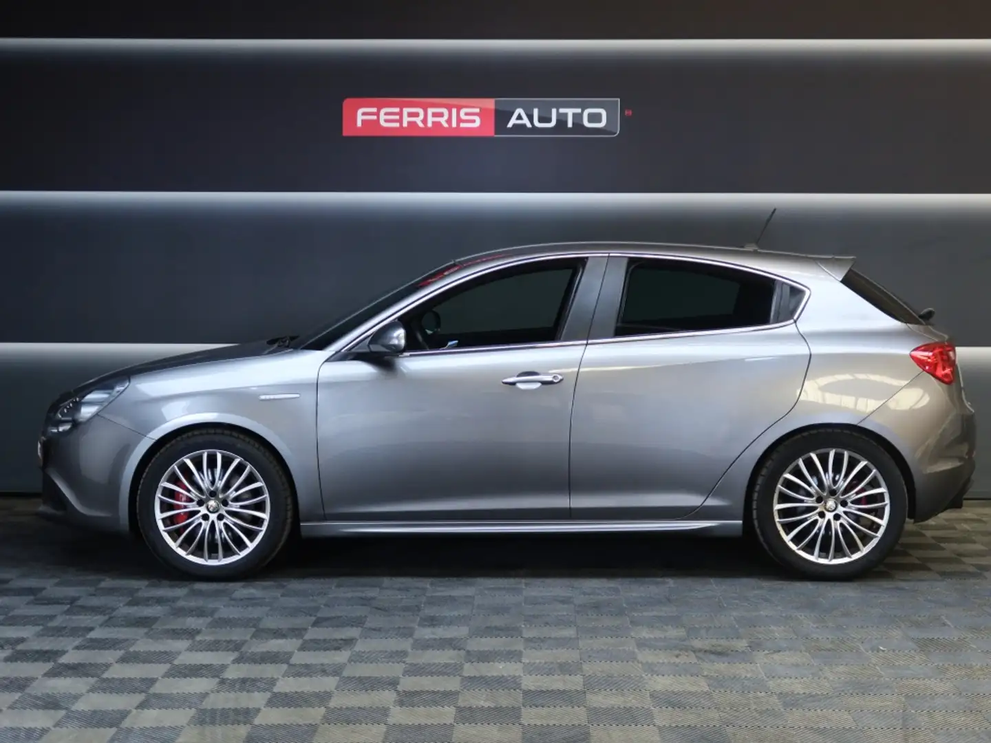 Alfa Romeo Giulietta 1.7 TBi Quadrifoglio Verde Gris - 2