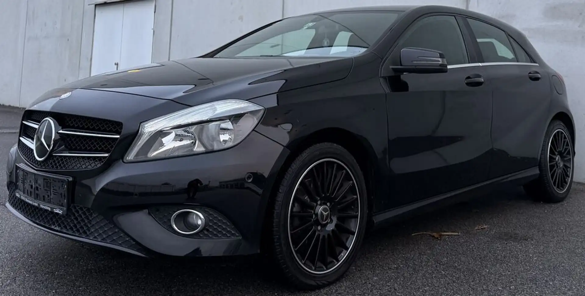 Mercedes-Benz A 180 CDI BlueEfficiency Noir - 1
