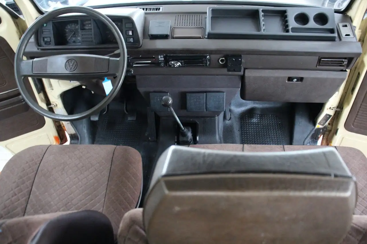 Volkswagen T3 Caravelle 9-Sitzer *H-Zulassung*, foto 8