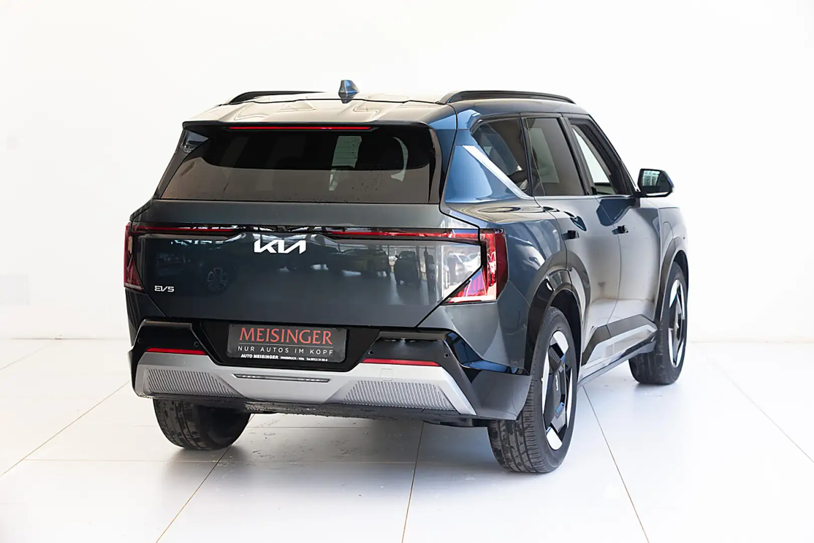 Kia EV5 FWD 81,4kWh Earth 1st Edition Grau - 2