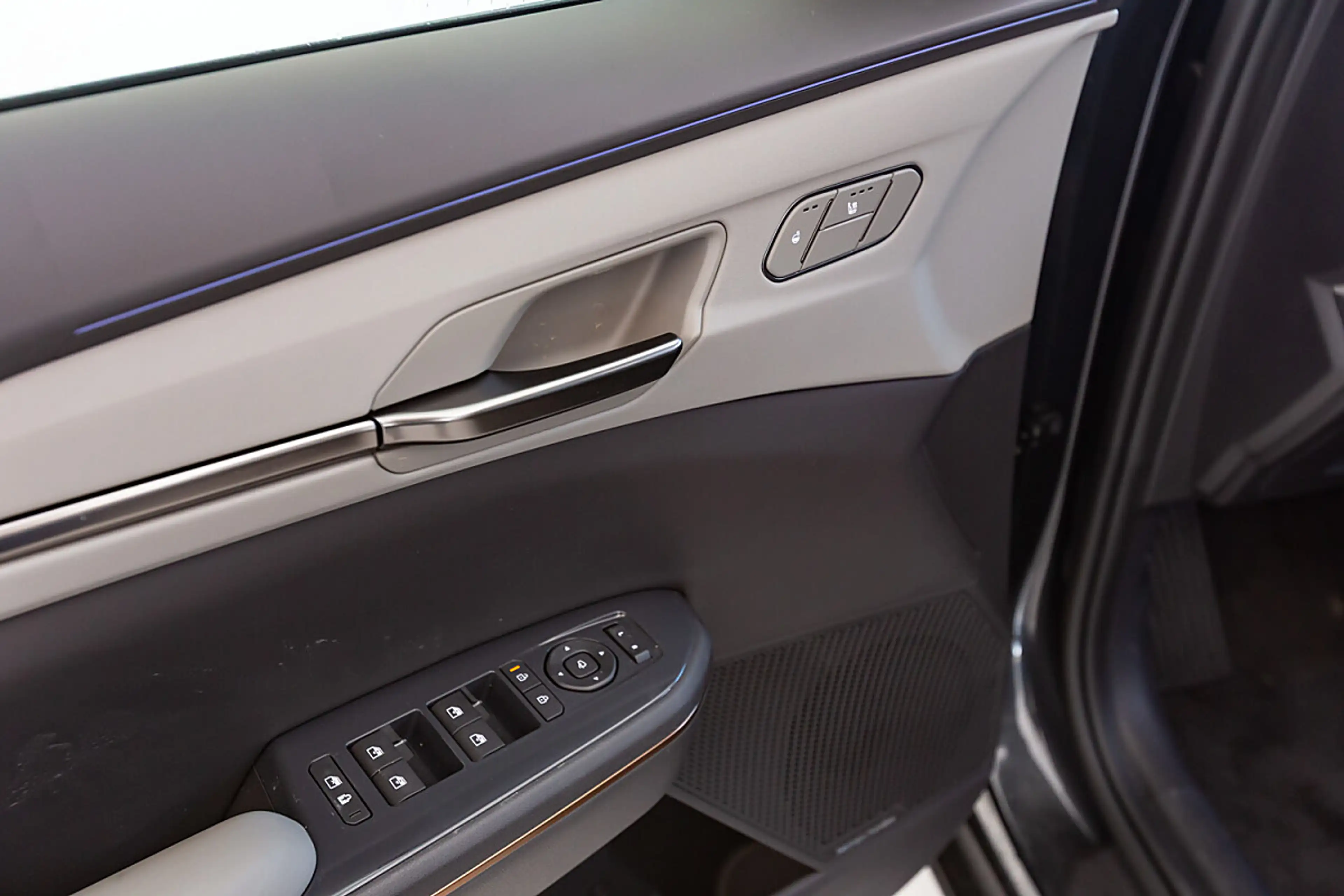 Kia EV5 FWD 81,4kWh Earth 1st Edition — photo 11