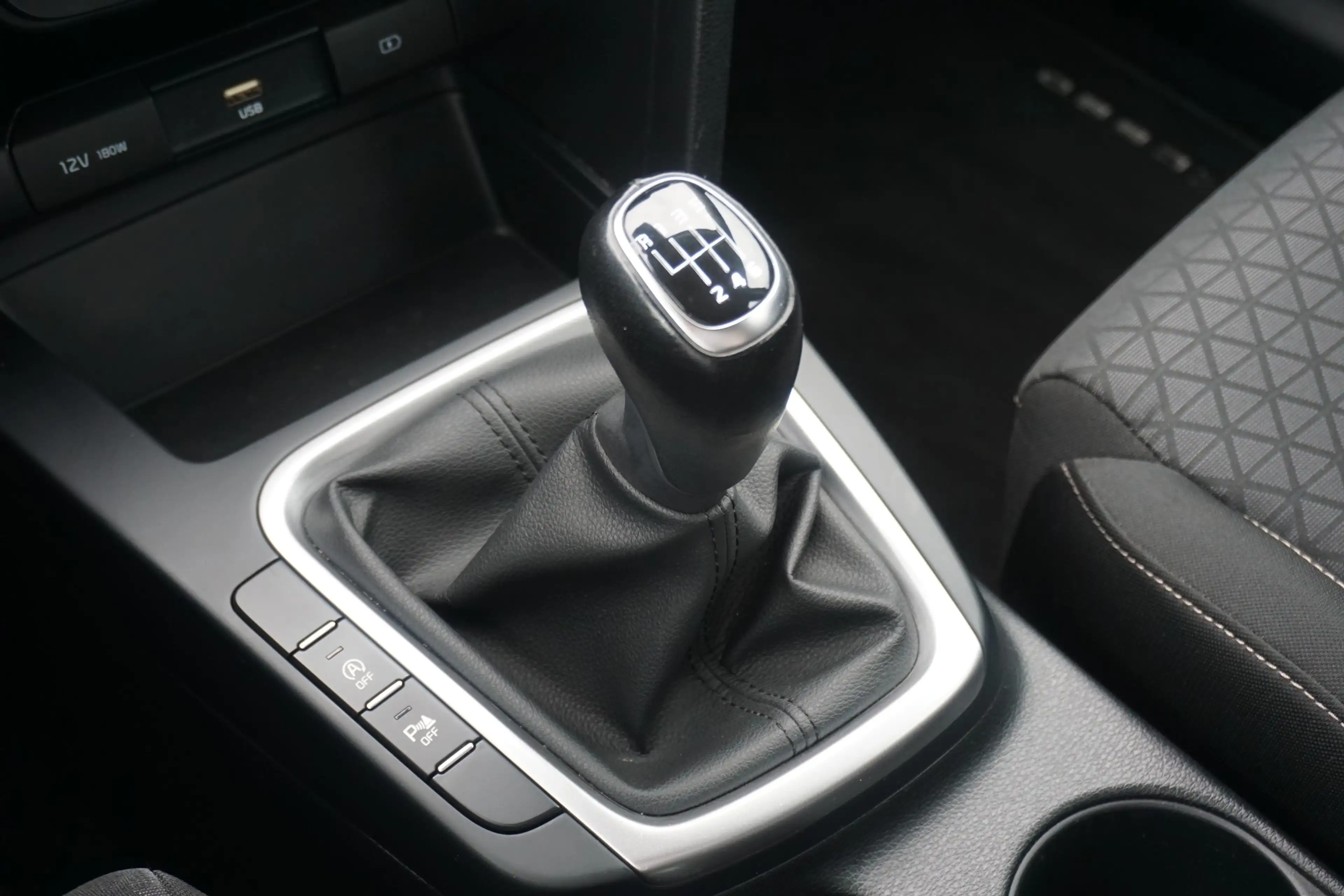 Kia XCeed 1.0 T-GDI Edition 7 LED Kamera Spurwechsel — photo 15