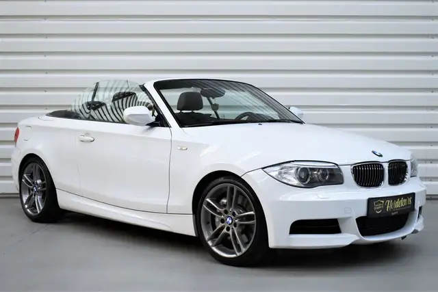 BMW 135 135i M Paket LCI*XENON*SCHALTER*HARMAN&KARDON