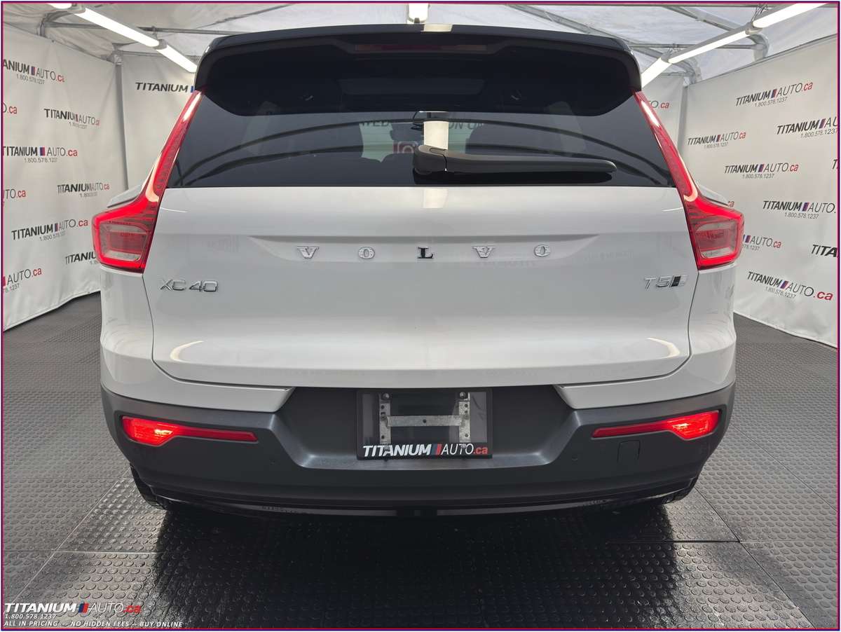 2021 Volvo XC40 R-Design AWD T5-360 Camera-Pano Roof-GPS-Adaptive — снимка 1