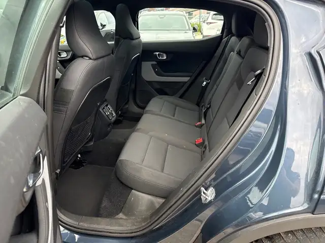 Polestar 2 view 10