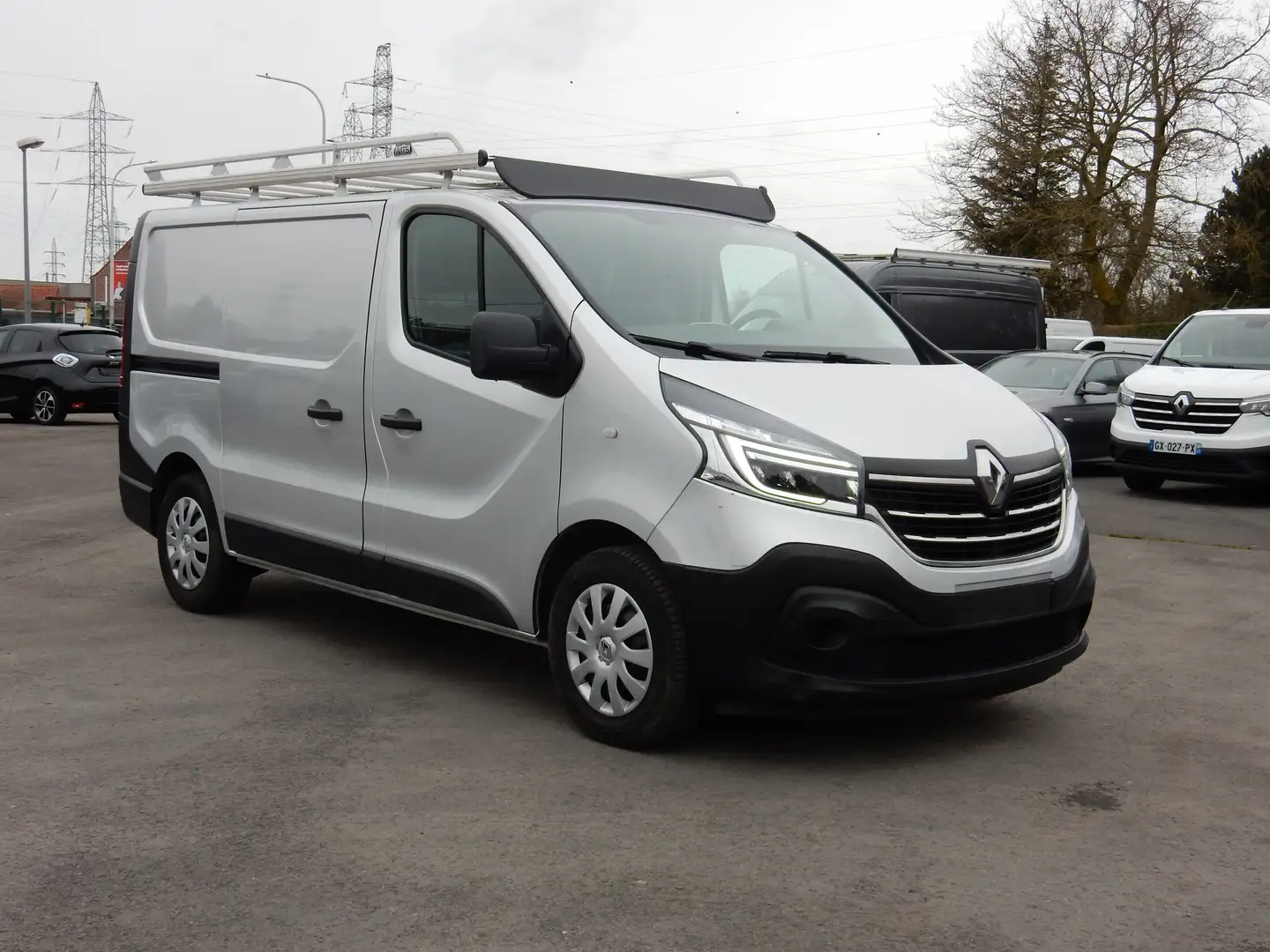 Renault Trafic 1.6dci LED 2020 152000km imperiaal Plateado - 1