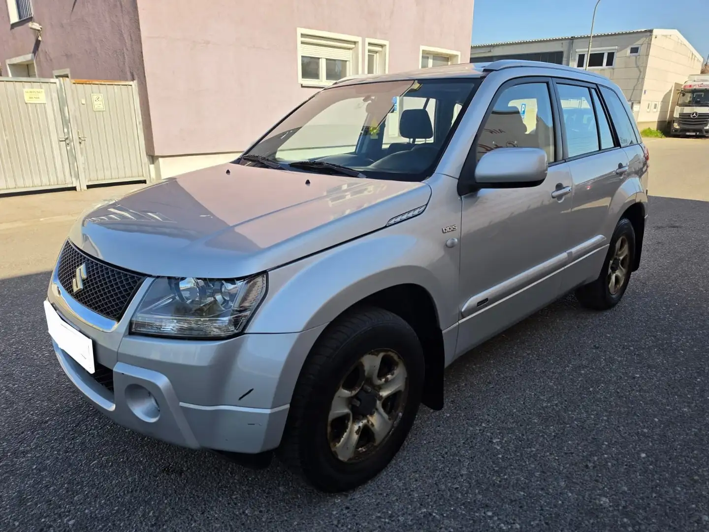 Suzuki Grand Vitara 1,9 VX-A DDiS Freestyle - 2