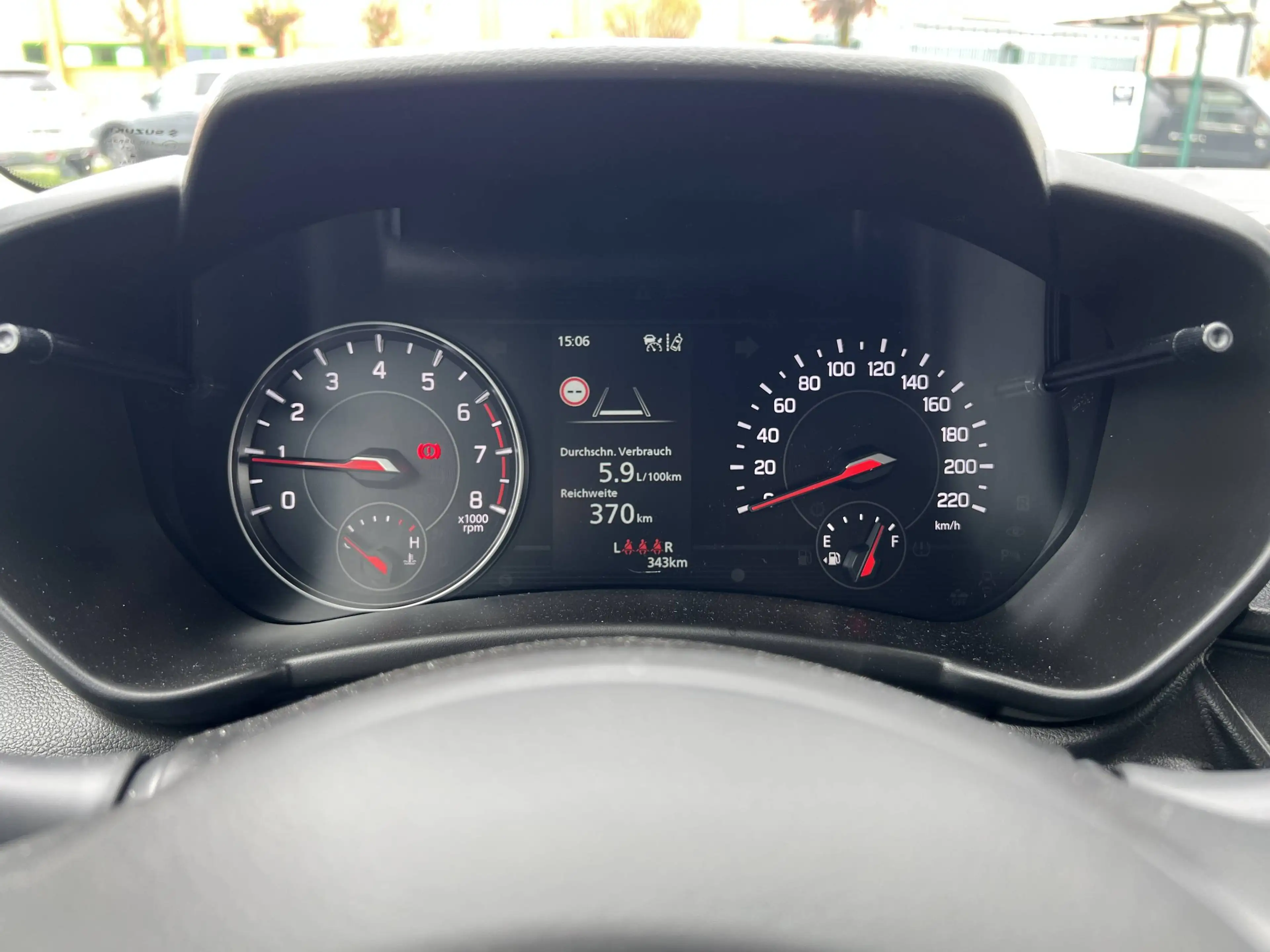 Suzuki Swift 1.2 Club Hybrid Navi Kamera — photo 13