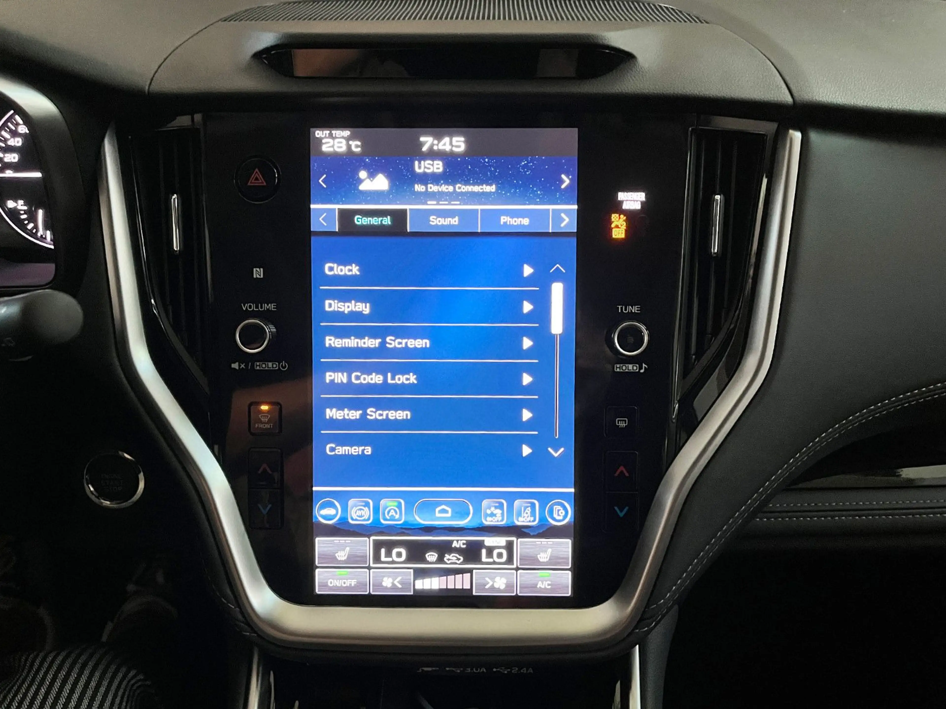 Subaru OUTBACK 2.5i Platinum Lineartronic — photo 16