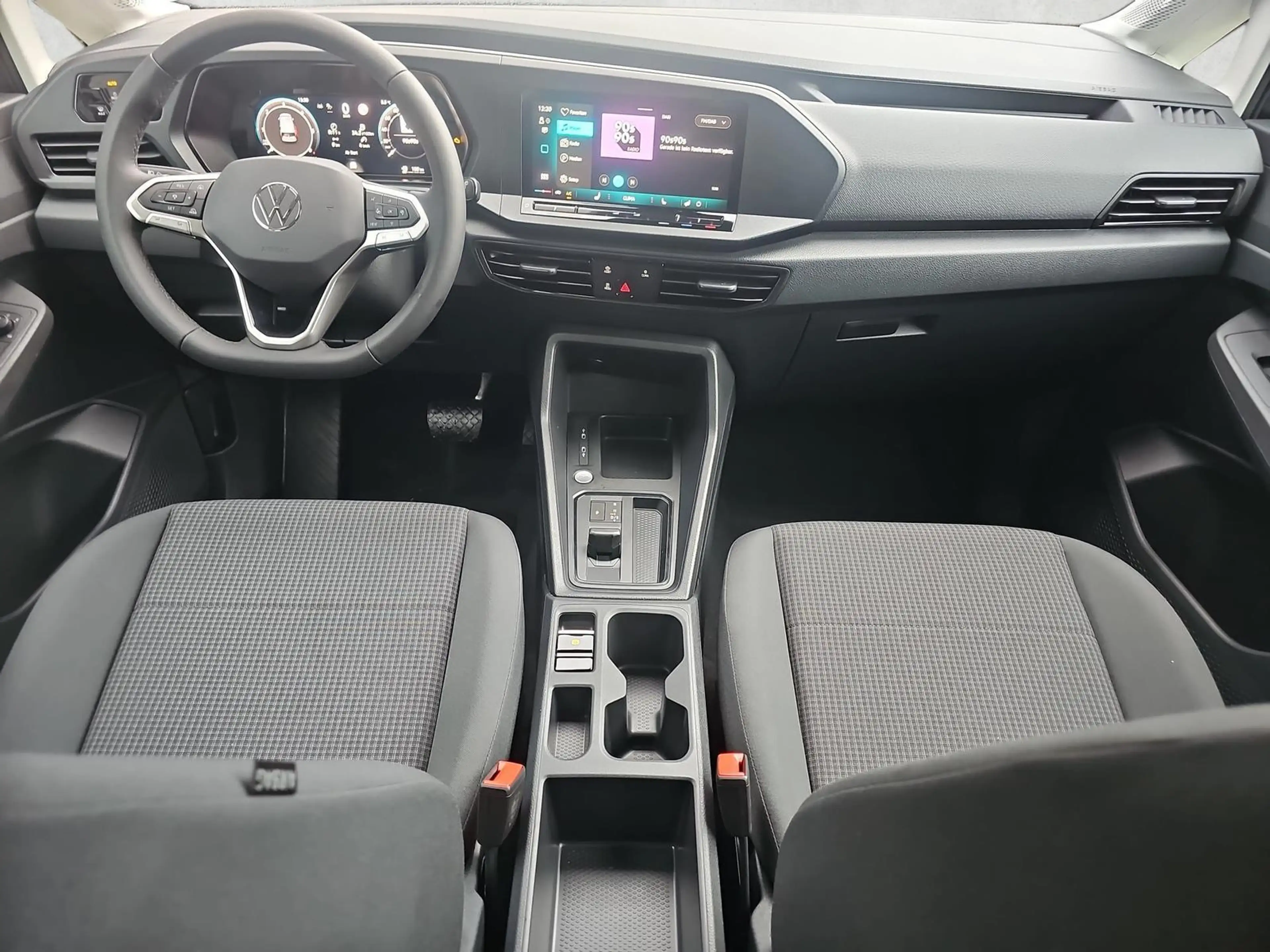 Volkswagen Caddy Basis 2.0 TDI DSG Family AppConnect / Rückfahrk... — photo 11