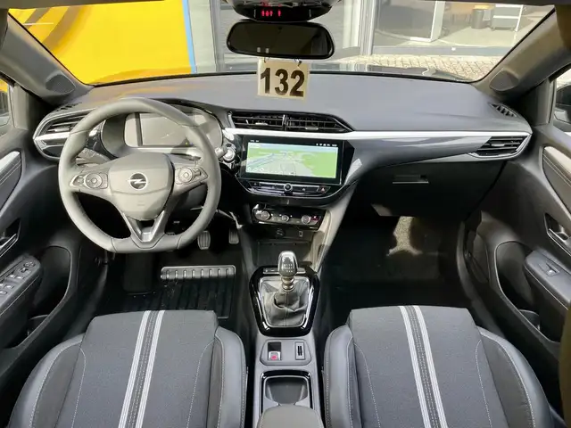 Opel Corsa view 11