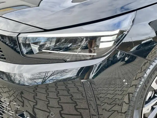 Opel Corsa view 4