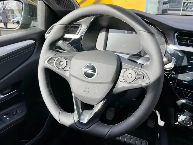 Opel Corsa view 12