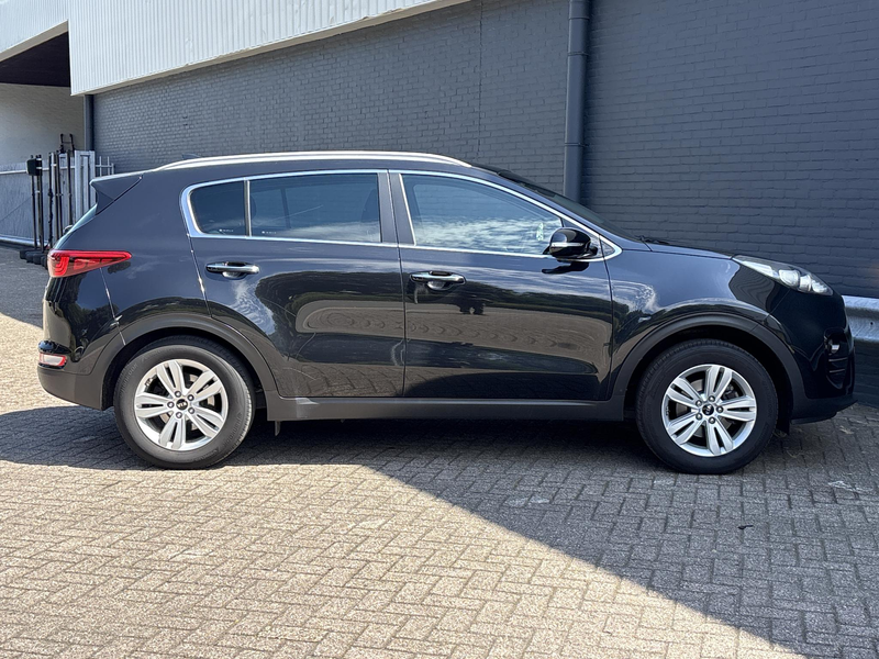 Kia Sportage 1.6 GDI First Edition | Navi | Climate | Cruise | — photo 8